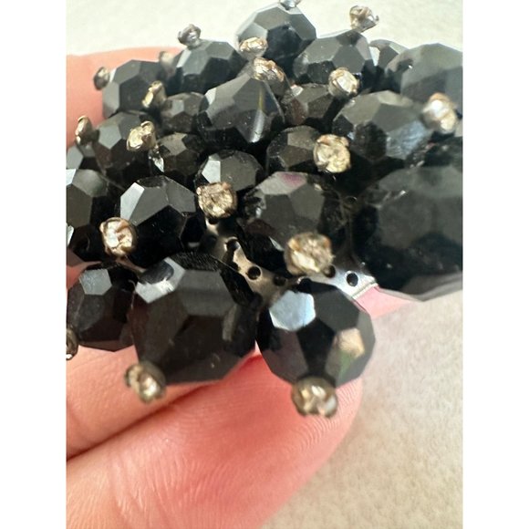 Miriam Haskell unsigned 1930s silver tone black beaded rhinestone pin brooch - Picture 3 of 9